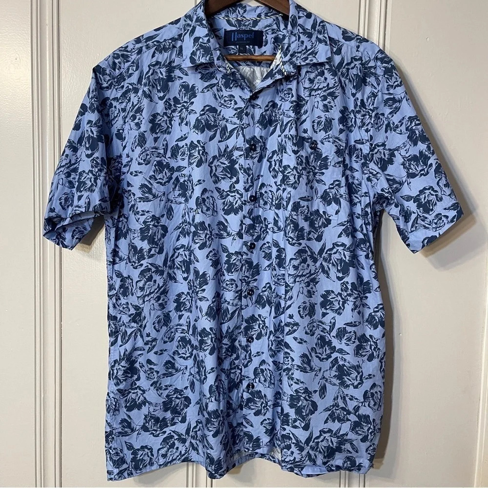 Haspel Clio Light Blue Tonal Floral‎ Button Down Short Sleeve Shirt New Orleans